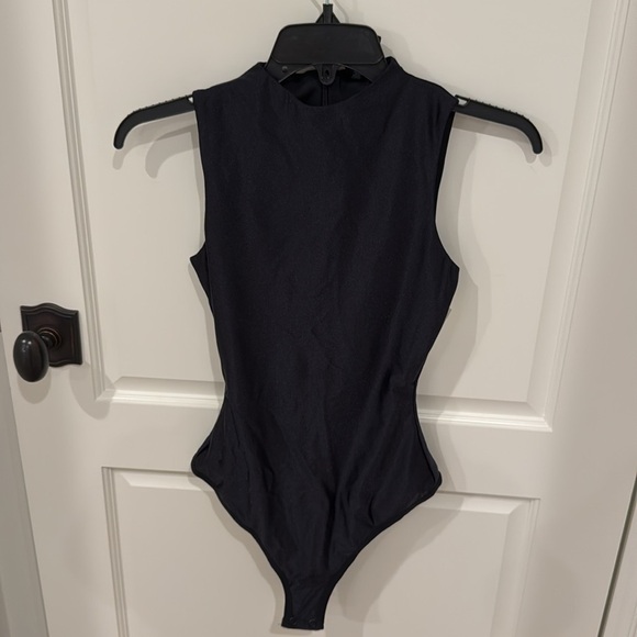 Skims Disco High Neck Bodysuit - Picture 4 of 4